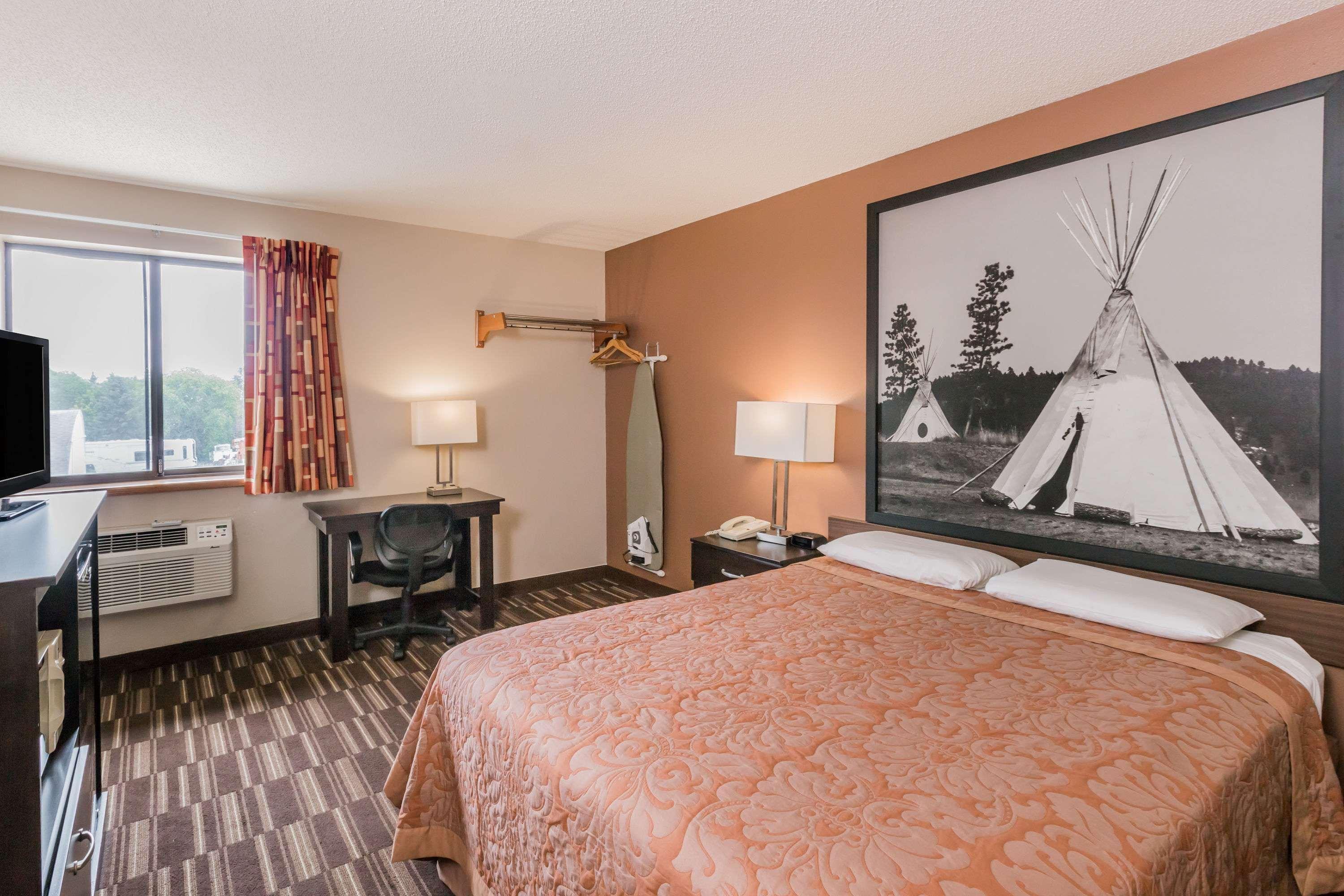 ซูเปอร์ 8 บาย วินด์แฮม เมดิสัน Hotel Madison ภายนอก รูปภาพ